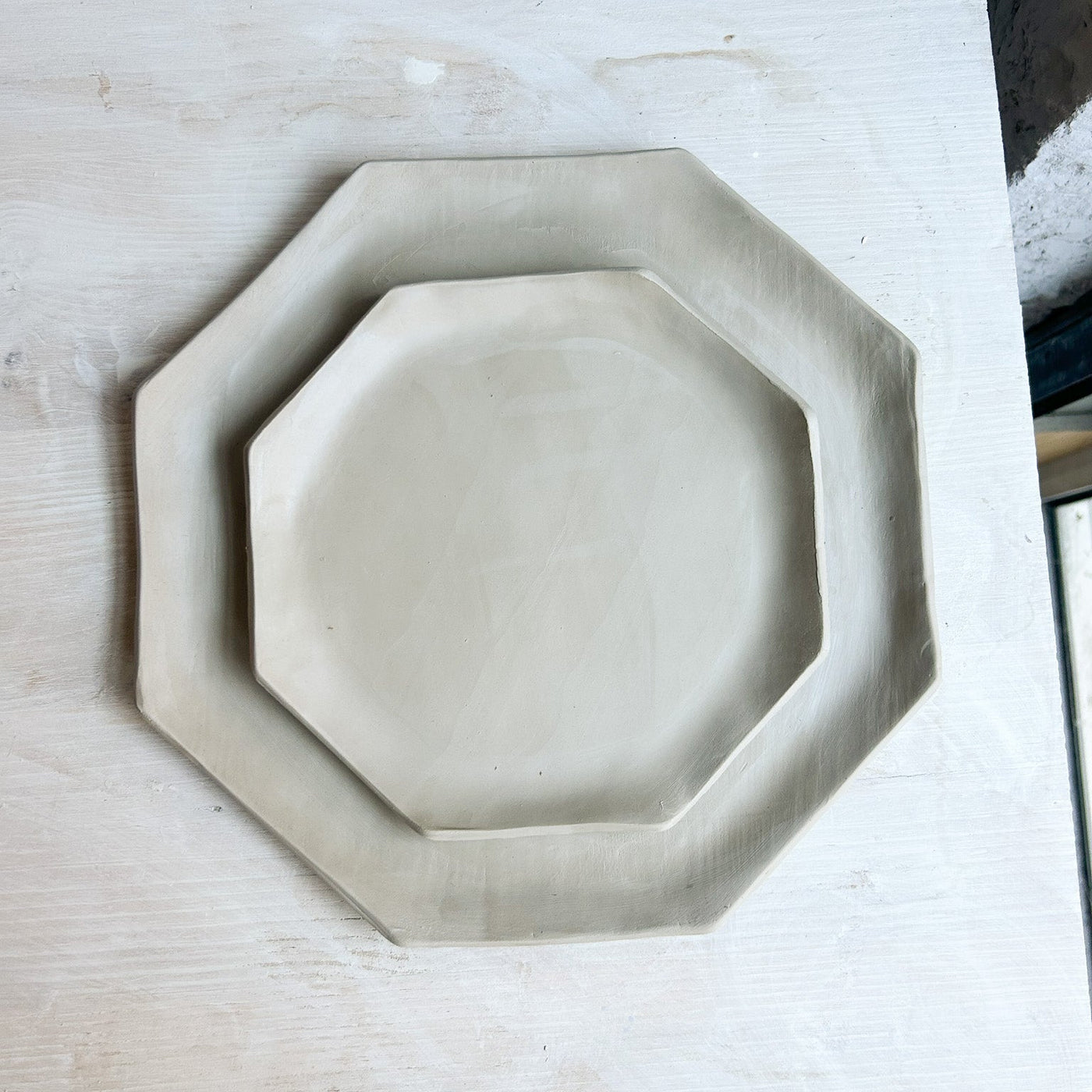 Assiette octogonale (plusieurs tailles)