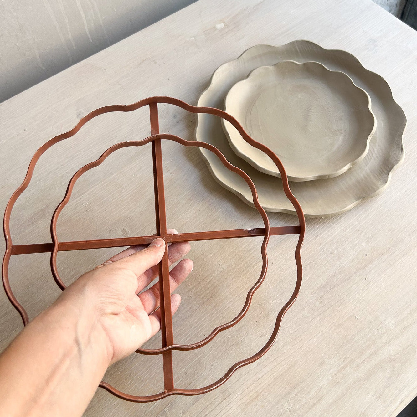 Emporte-pièce - Assiettes ondulées (Plusieurs tailles)
