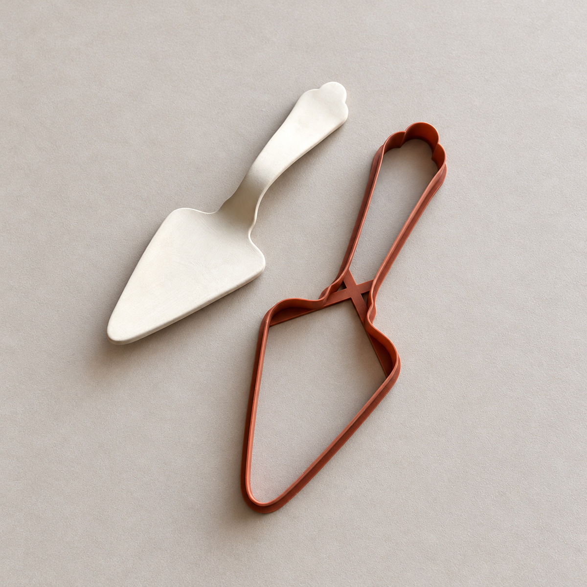 Emporte-pièce - Spatule gateau - Ancien